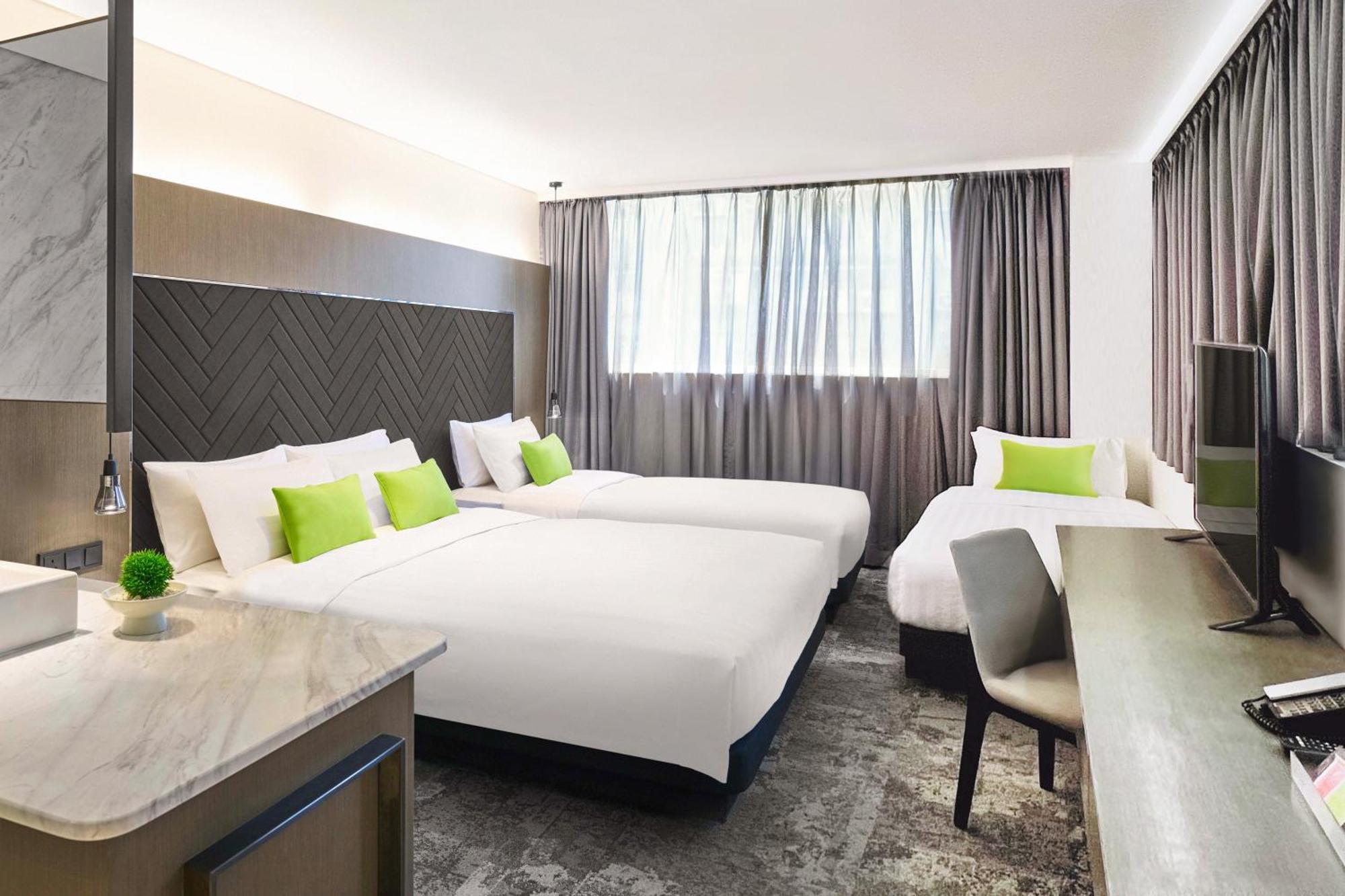 Hotel Ease Tsuen Wan Hong Kong Exterior photo